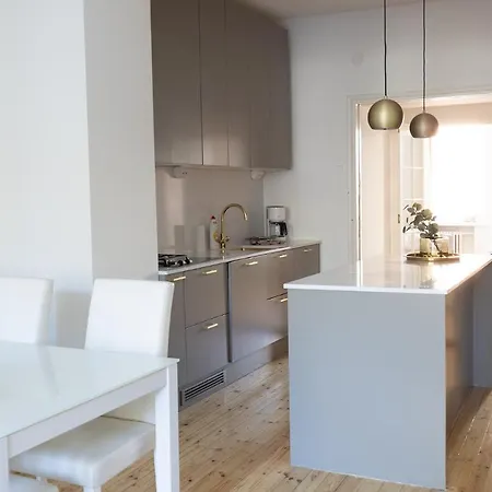 아파트 2ndhomes 3br Brand New With In Kamppi 헬싱키